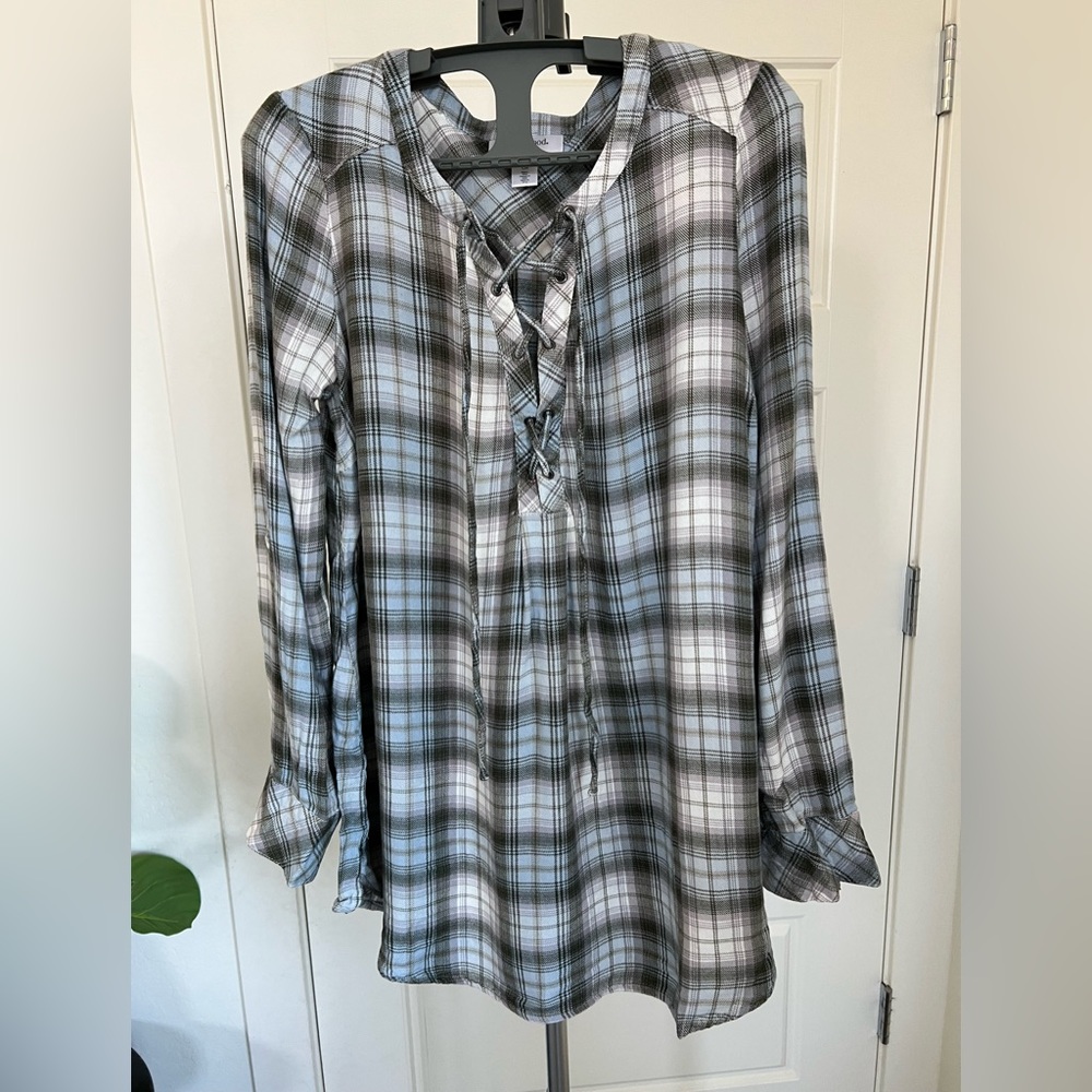 Plaid lace up maternity tunic, size small.